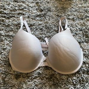 Victoria Secrets Bra